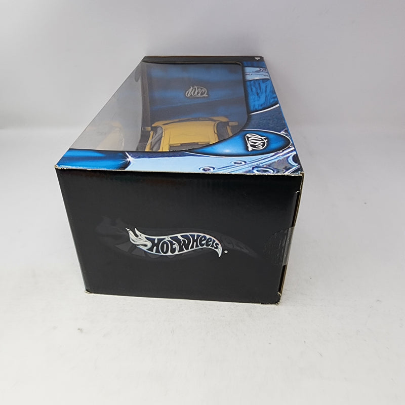 Lamborghini Murcielago West Coast Customs * Yellow * Hot Wheels 1/18 Scale