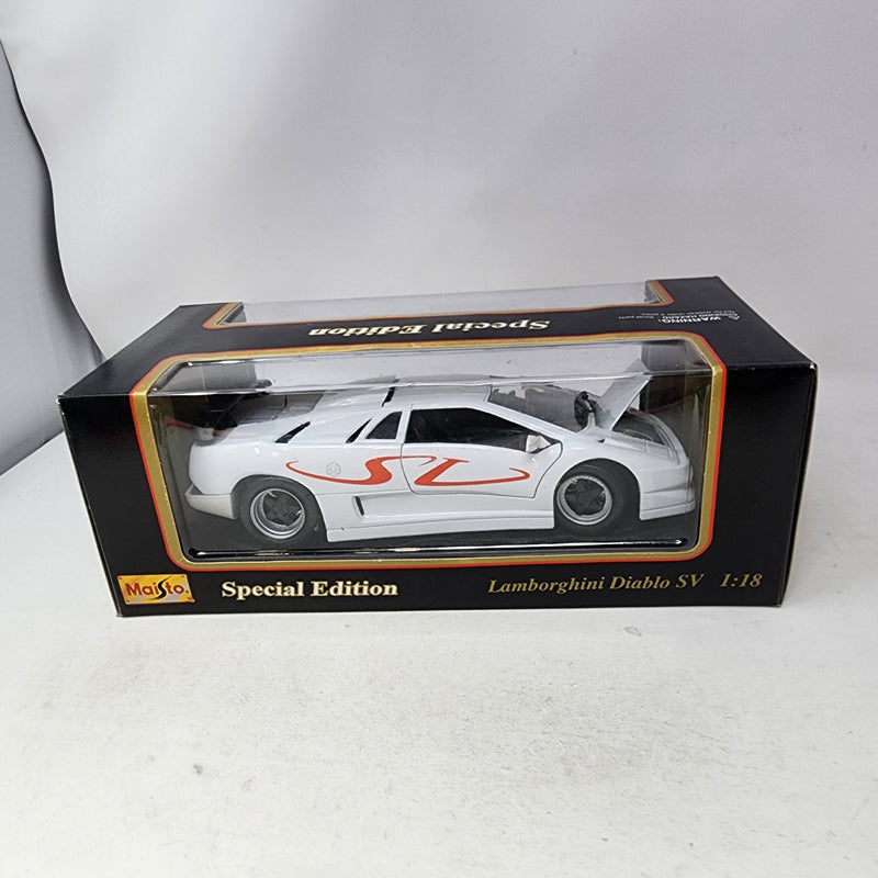 1996 Lamborghini Diablo SV * White * Maisto Special Edition 1/18 Scale