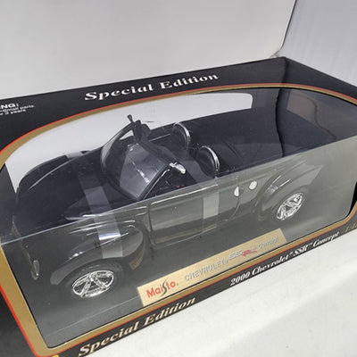 2000 Chevrolet SSR Concept * Maisto Special Edition 1/18 Scale