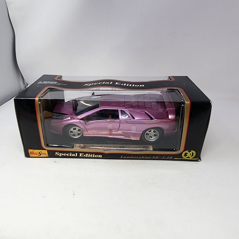 Lamborghini SE * Purple * Maisto Special Edition 1/18 Scale