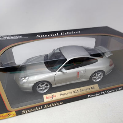 Porsche 911 Carrera 4S * Maisto Special Edition 1/18 Scale