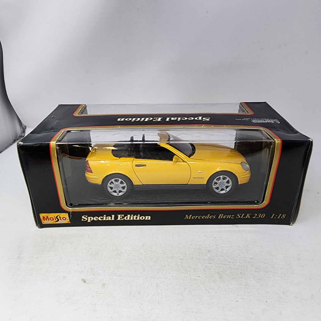 マイスト　メルセデスベンツ　SLK230 Mercedes Benz SLK 230 * Maisto Special Edition 1/18 Scale