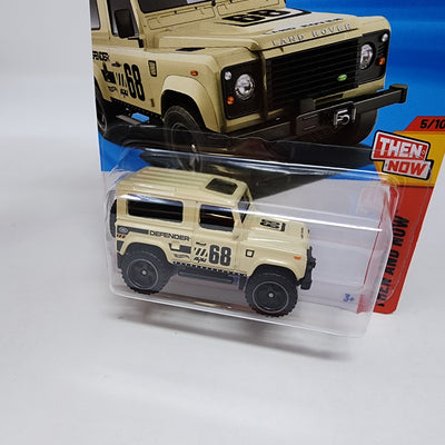 Land Rover Defender 90 #210 * Tan * 2025 Hot Wheels  NEW! K Case