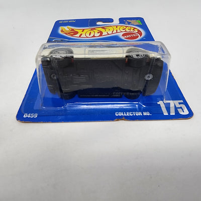 Ferrari 348 #175* White w/ UH Rims * Hot Wheels Blue Card