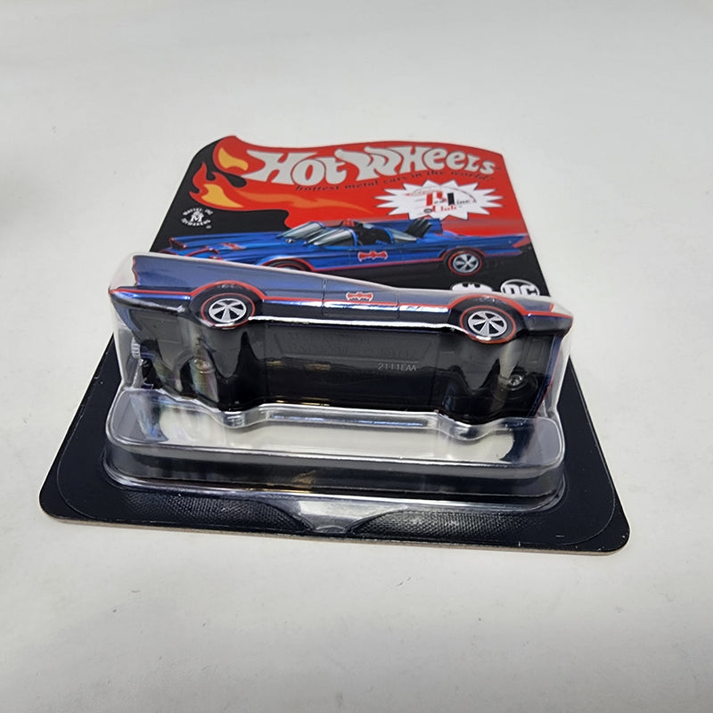1966 TV Series Batmobile * Hot Wheels Red Line Club RLC Exclusive