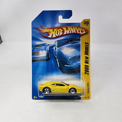 Ferrari GTO #38 * Yellow * Hot Wheels 2008