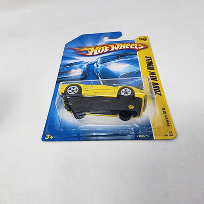 Ferrari GTO #38 * Yellow * Hot Wheels 2008