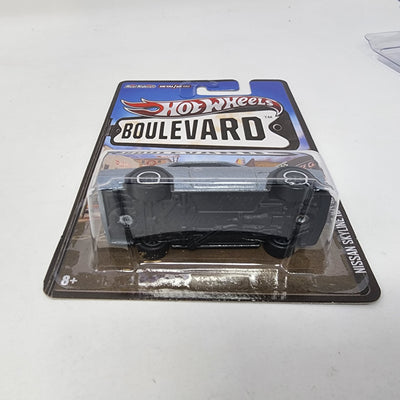Nissan Skyline H/T 2000GT-X * Silver * Hot Wheels Boulevard