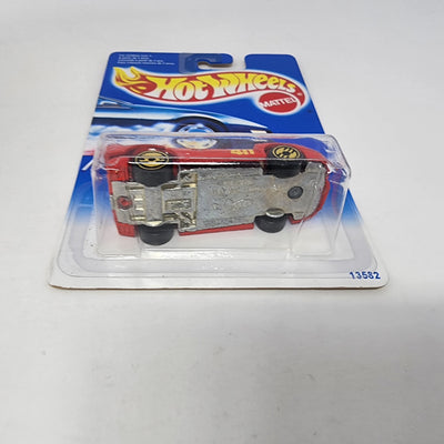 Ferrari F40 #13582 * Hot Wheels Blue Card International Card