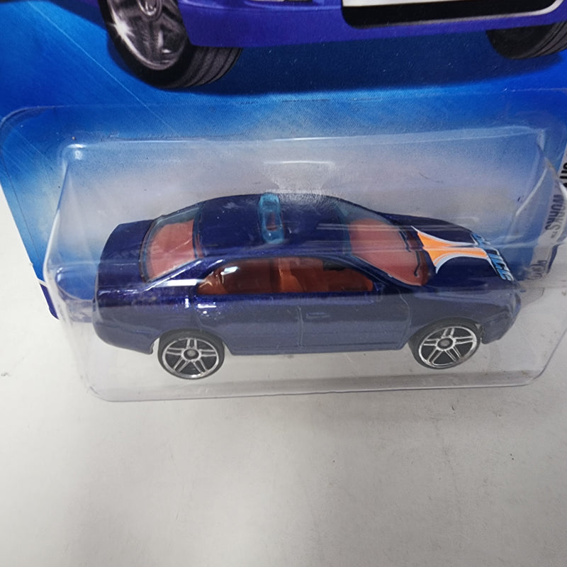 Ford Fusion * NO Side Tampo Error * Hot Wheels 2009