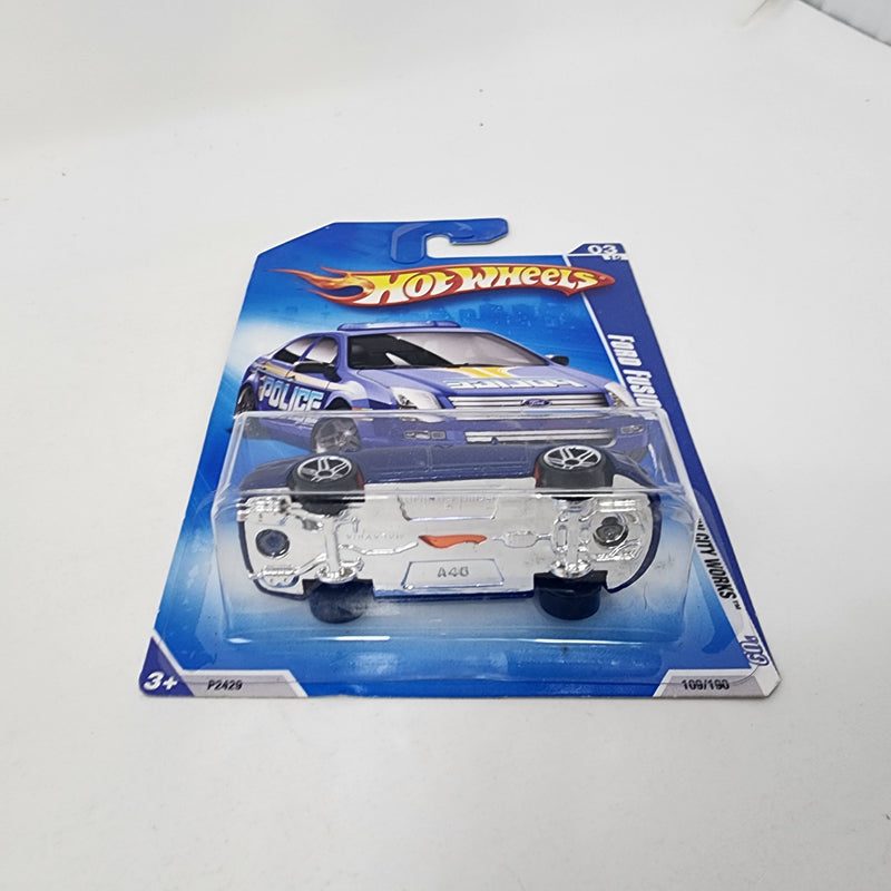 Ford Fusion * NO Side Tampo Error * Hot Wheels 2009