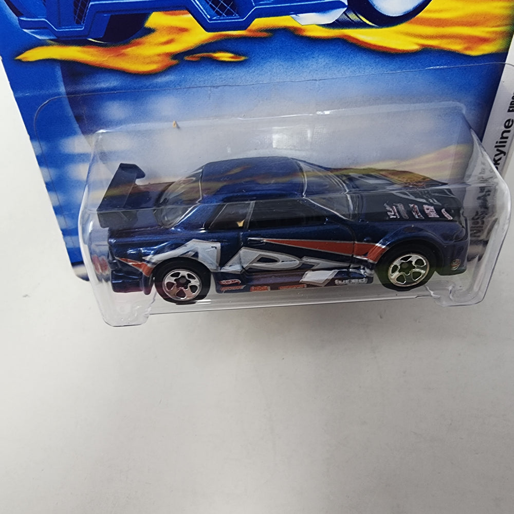 Nissan Skyline #19 w/ 5sp Rims Hot Wheels 2002