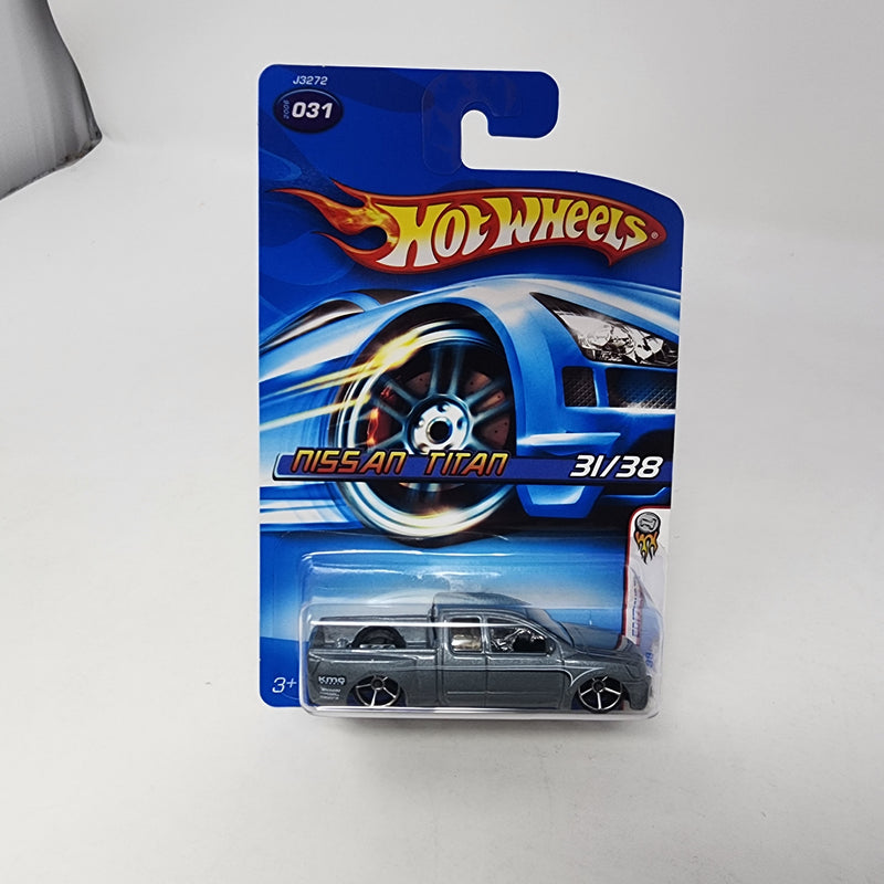 Nissan Titan 