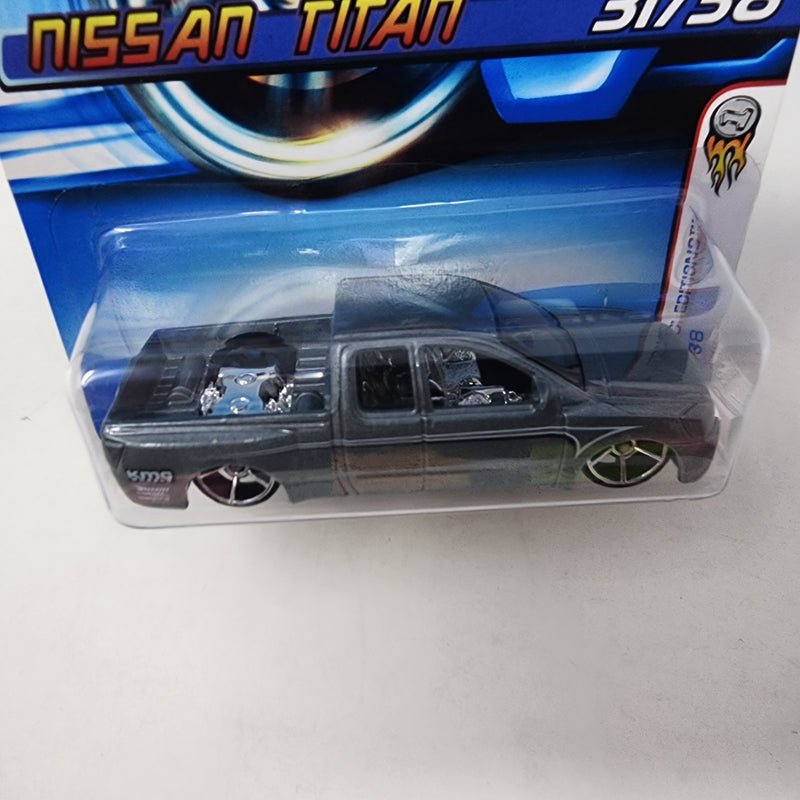 Nissan Titan 