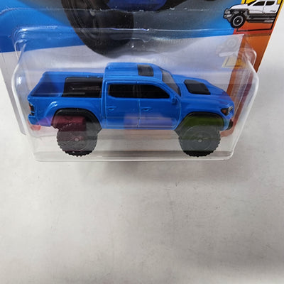 '20 Toyota Tacoma #72 * Blue * Hot Wheels 2012