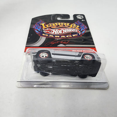 '69 Ford Mustang * Silver * Hot Wheels Garage Larry's