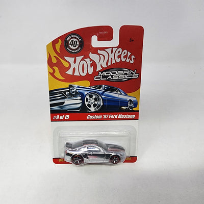 Custom '07 Ford Mustang #9 * Chrome * Hot Wheels Modern Classics
