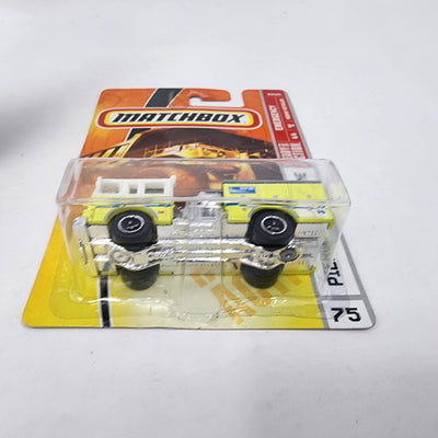 Pierce Fire Engine #75 * Matchbox Basic Series