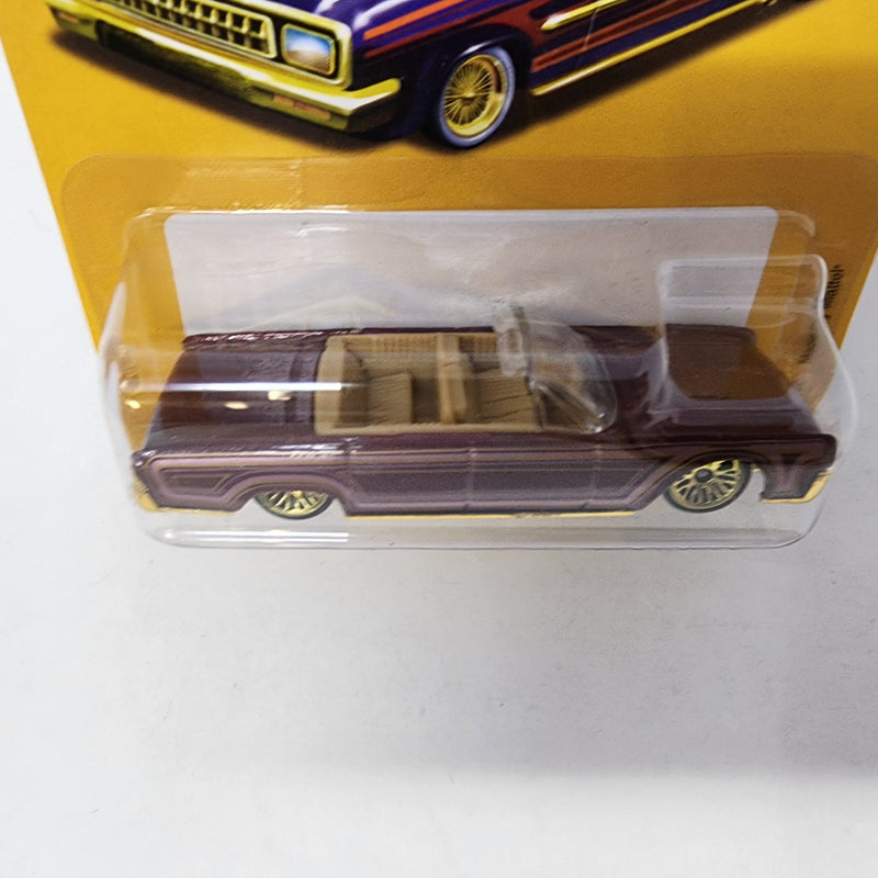 Lincoln Continental * Hot Wheels Lowriders Series