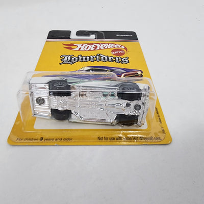 '65 Impala * White * Hot Wheels Lowriders Series