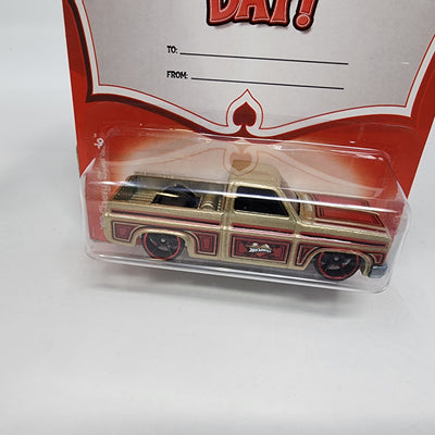 '83 Chevy Silverado * Hot Wheels Valentine's Day