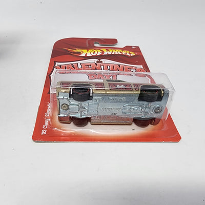 '83 Chevy Silverado * Hot Wheels Valentine's Day