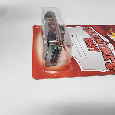 '83 Chevy Silverado * Hot Wheels Valentine's Day