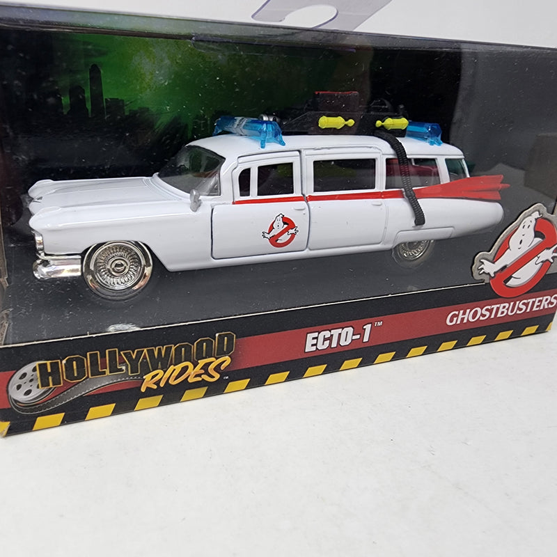 ECTO-1 Ghostbusters * Jada Hollywood Rides 1:32 Scale Diecast