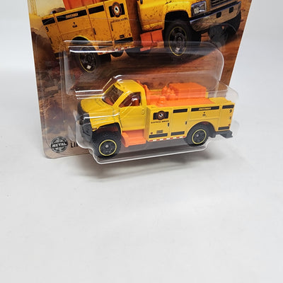 GMC 3500 Utility Truck * 2025 Matchbox Basic Mainline Case G