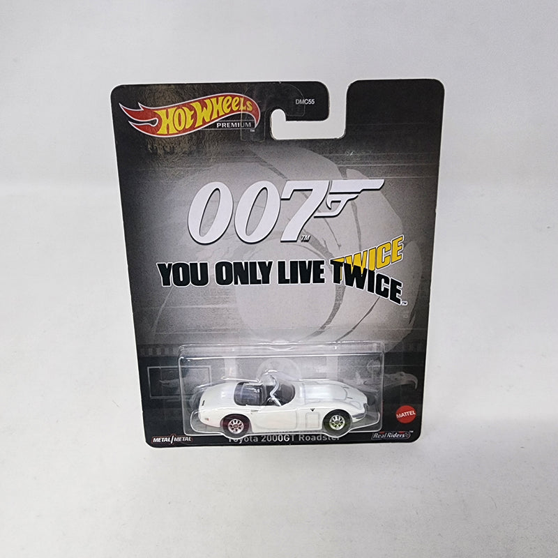 Toyota 2000GT Roadster 007 Bond * Hot Wheels Retro Entertainment Premium