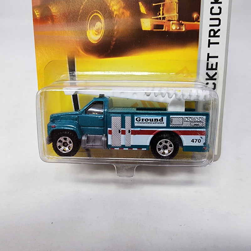 GMC Bucket Truck 