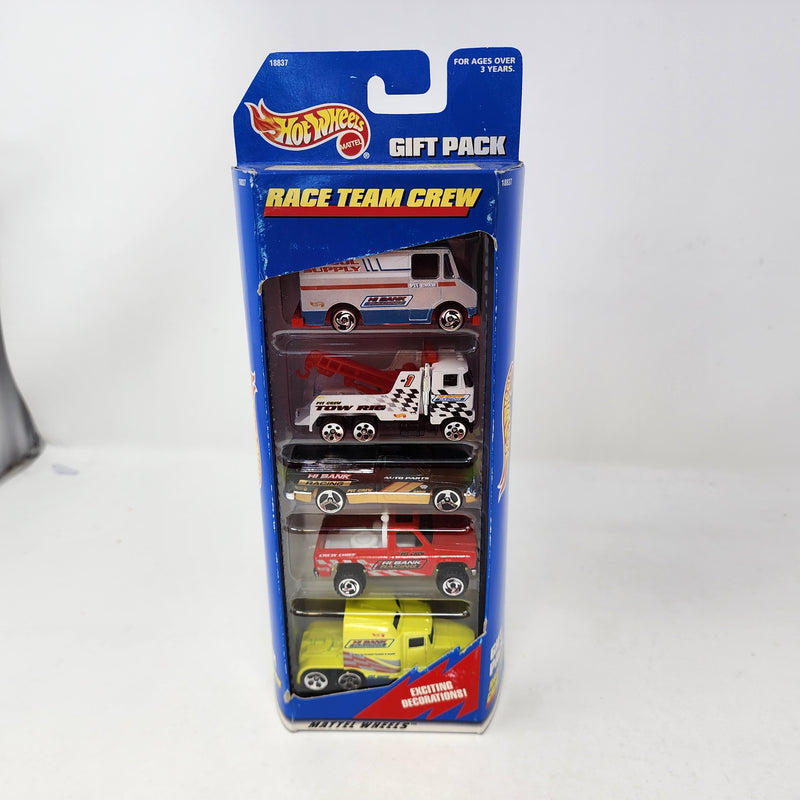 Race Team Crew * 5 Pack * Hot Wheels Gift Pack