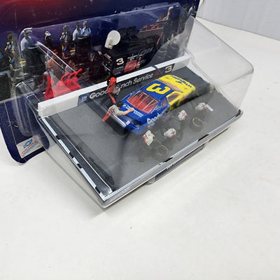 Dale Earnhardt Tires Off * Pit Row Series Winner's Circle Nascar