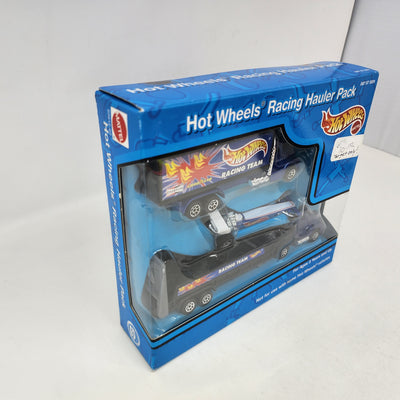 Racing Hauler Pack * Hot Wheels Target Only