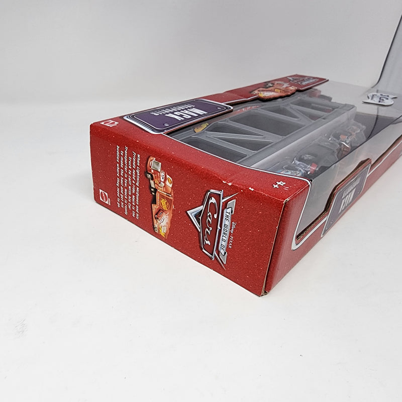 Mack Transporter * Disney Pixar CARS New Sealed in Box