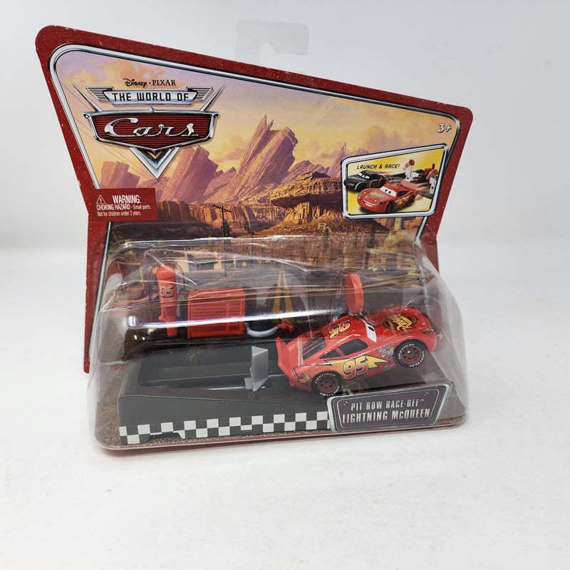 Lightning McQueen Pit Row Race-Off * Disney Pixar The World of CARS