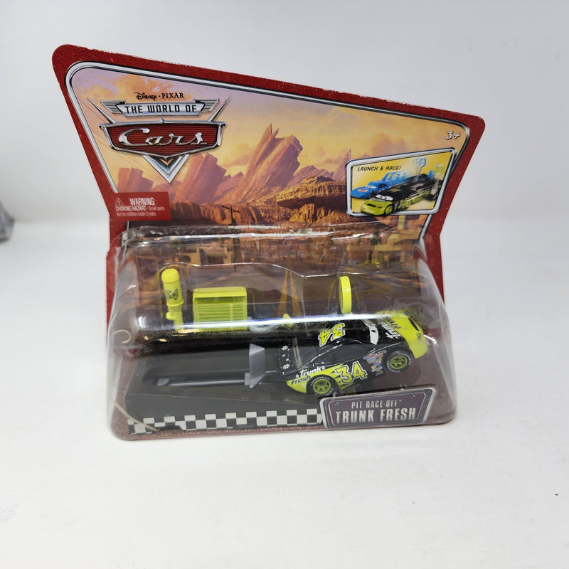 Truck Fresh Pit Row Race-Off * Disney Pixar The World of CARS