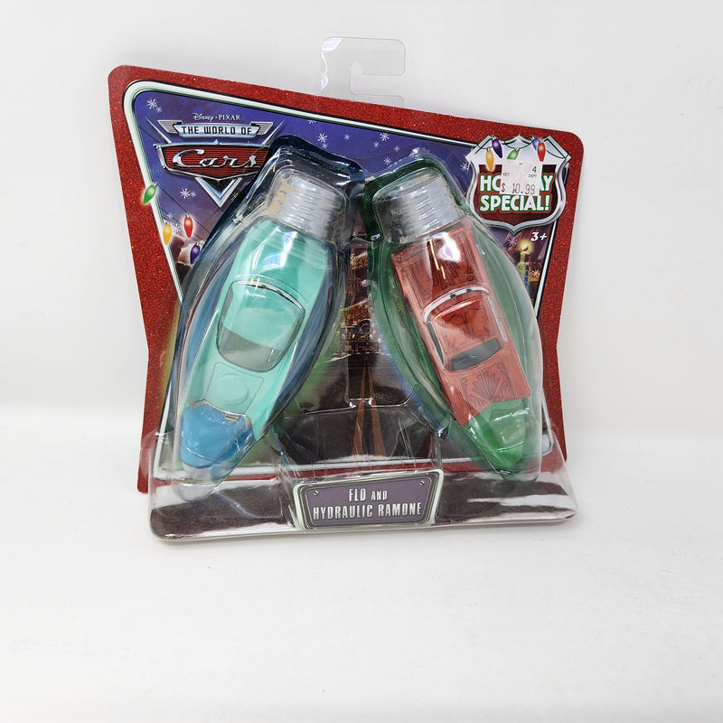 Flo and Hydraulic Ramone * Disney Pixar The World of CARS * Holiday Special