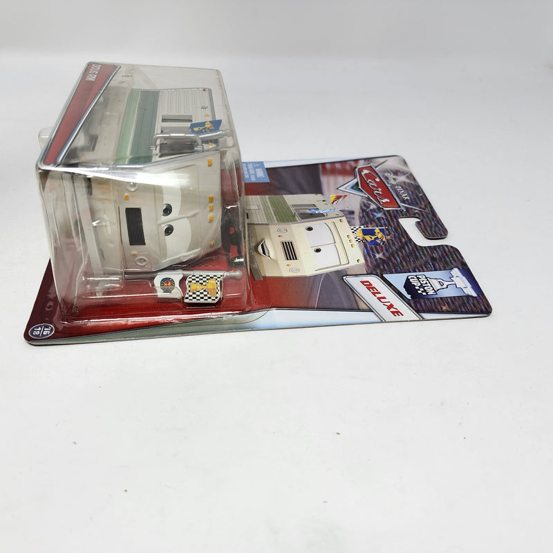 Doug RM Piston Cup * Disney Pixar CARS * Deluxe