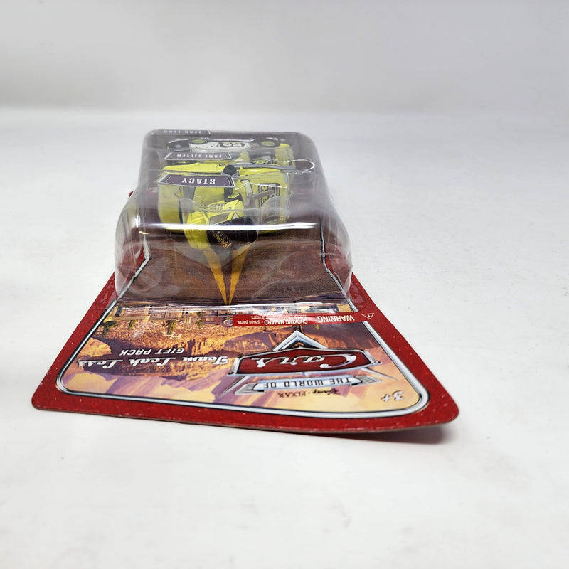 Team Leak Less Gift Pack * Disney Pixar The World of CARS