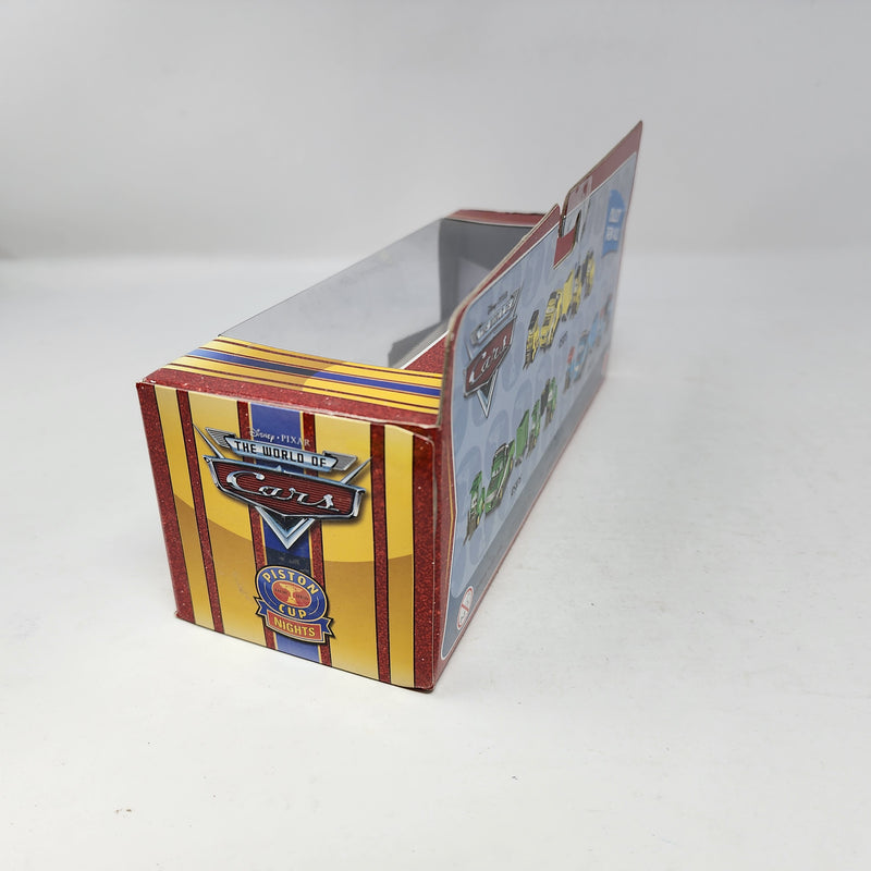 TEAM LEAK LESS CREW Chief Pitty Piston Cup Nights * Disney Pixar CARS