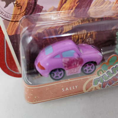 Mini Sally & Fillmore Festival * Disney Pixar CARS * Mini Adventures