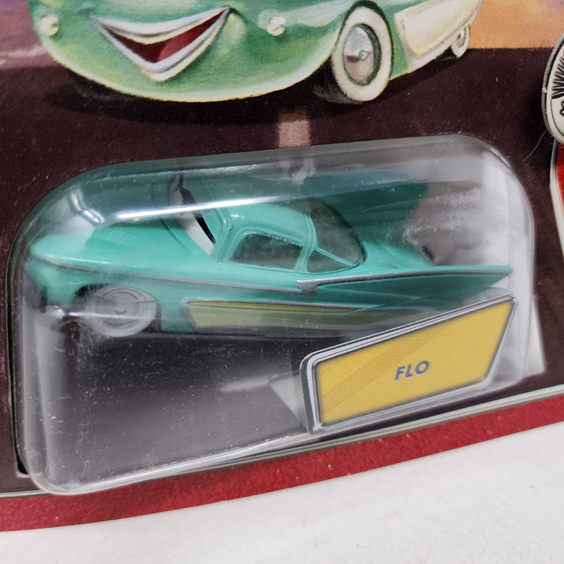 Flo * Disney Pixar The World of CARS Story Tellers