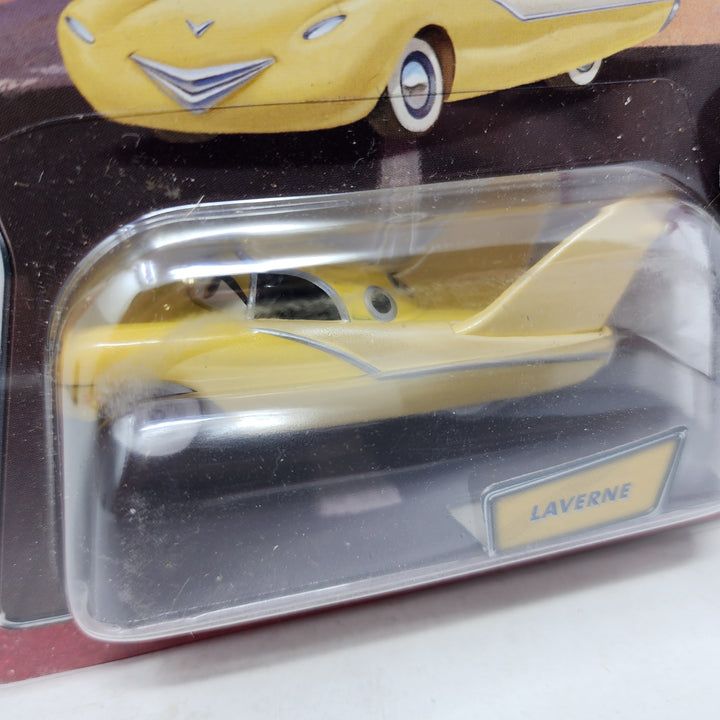 Laverne * Disney Pixar The World of CARS Story Tellers