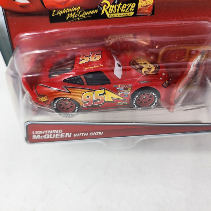 Lightning McQueen with Sign Rust-eze * Disney Pixar CARS