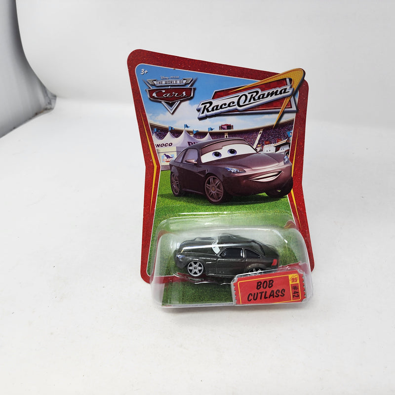 Bob Cutlass 42 * Disney Pixar The World of CARS * Race O Rama