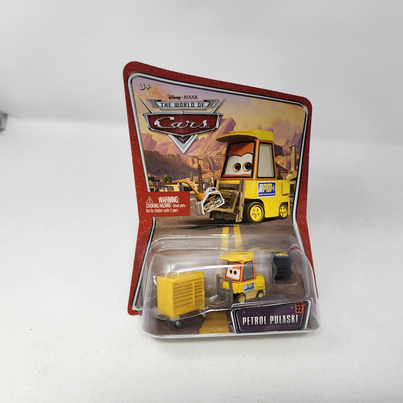 Petrol Pulaski 32 * Disney Pixar The World of CARS
