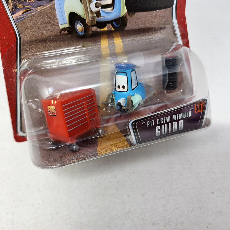 Pit Crew Member Guido 34 * Disney Pixar The World of CARS