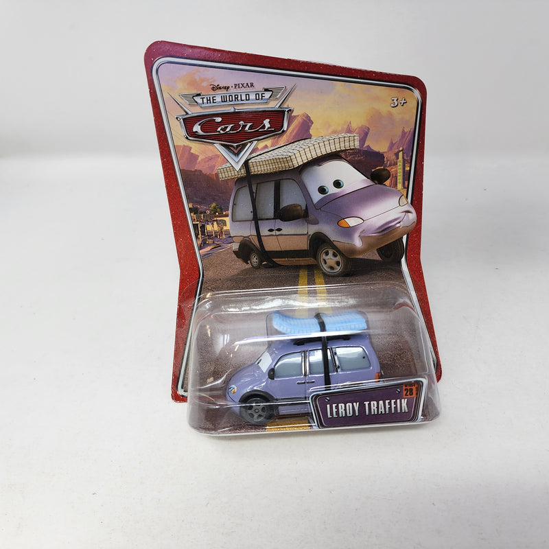 Leroy Traffik 28 * Disney Pixar The World of CARS