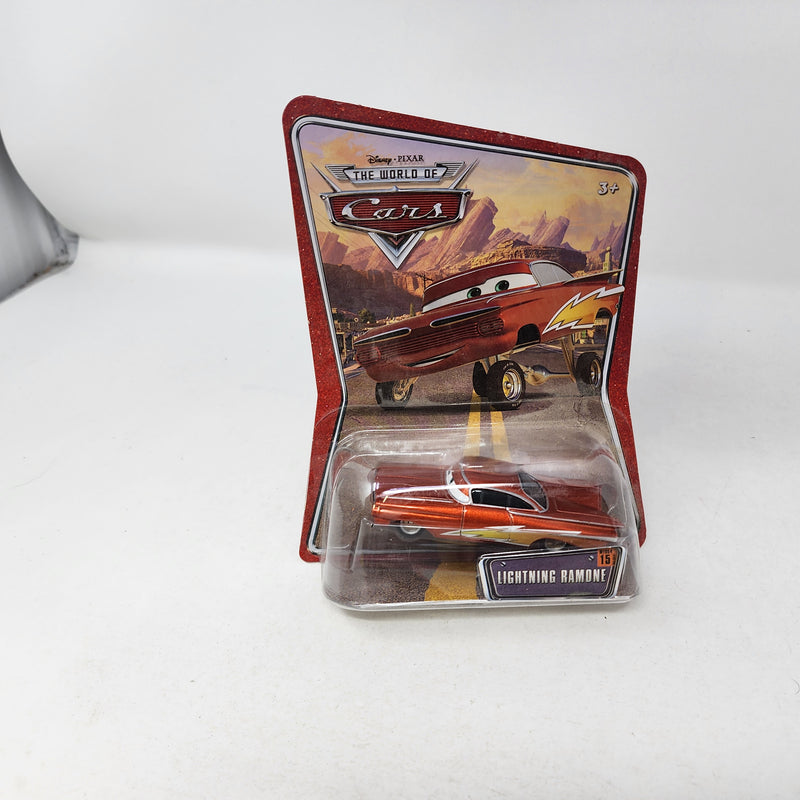 Lightning Ramone 15 * Disney Pixar The World of CARS